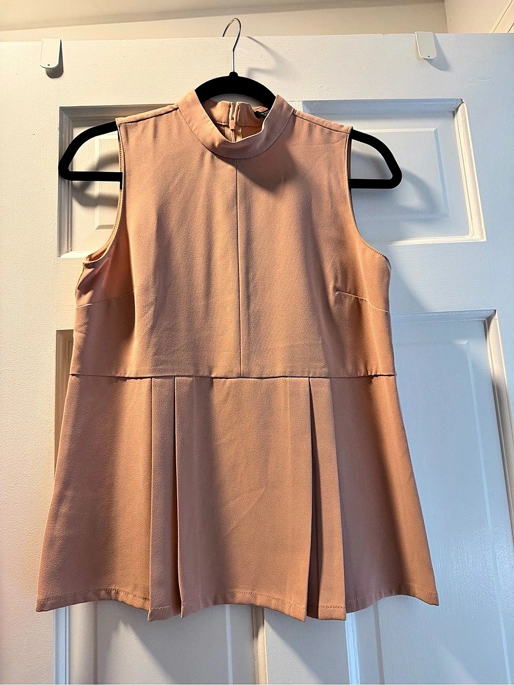 Ann Taylor Pleated Top in Petite Small New